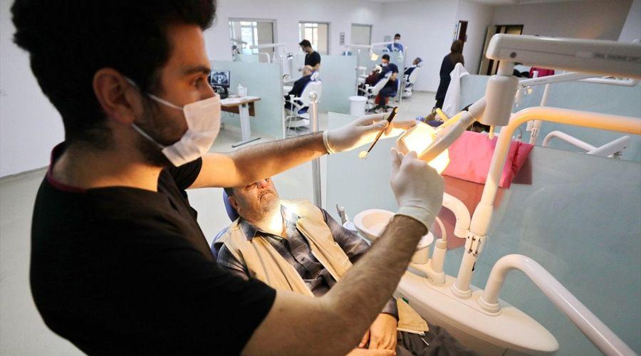 Gaziantep'te Diş Hekimliği Fakültesi Hastanesi'nden engellilere ayrıcalıklı hizmet